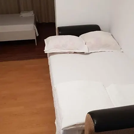 Pensiunea Amyrar Pensiune *